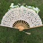 27cm Vintage lace fan beige color